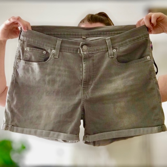 LEVI Strauss & Co Women’s Shorts. Levi’s Shorts, Summer Shorts. - Picture 2 of 11